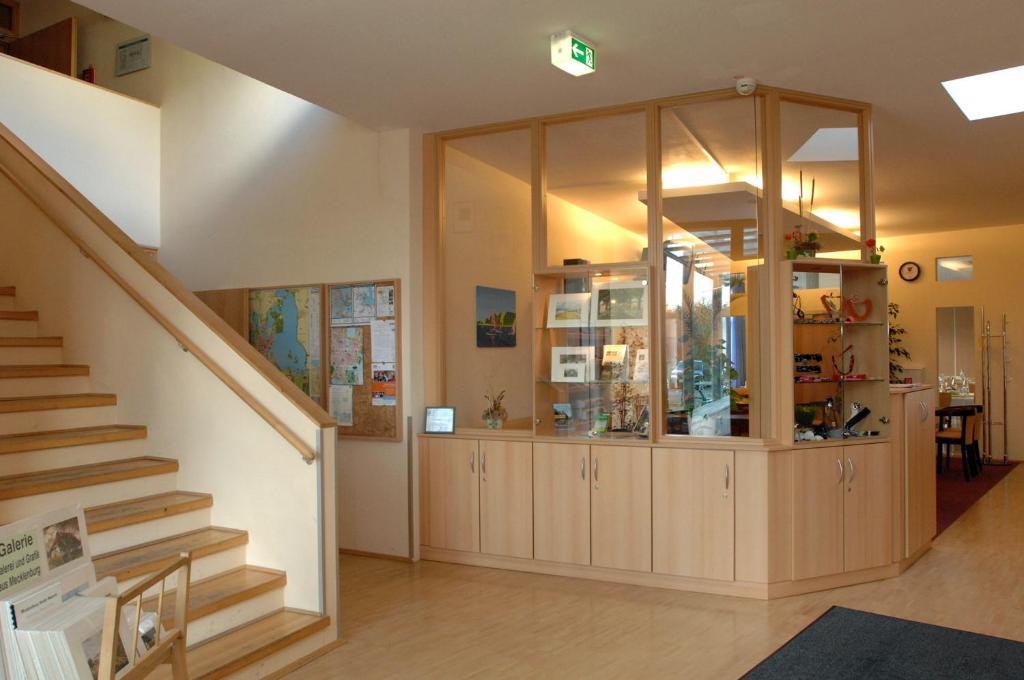 A&S Ferienzentrum Schwerin ชเวียรีน ภายนอก รูปภาพ