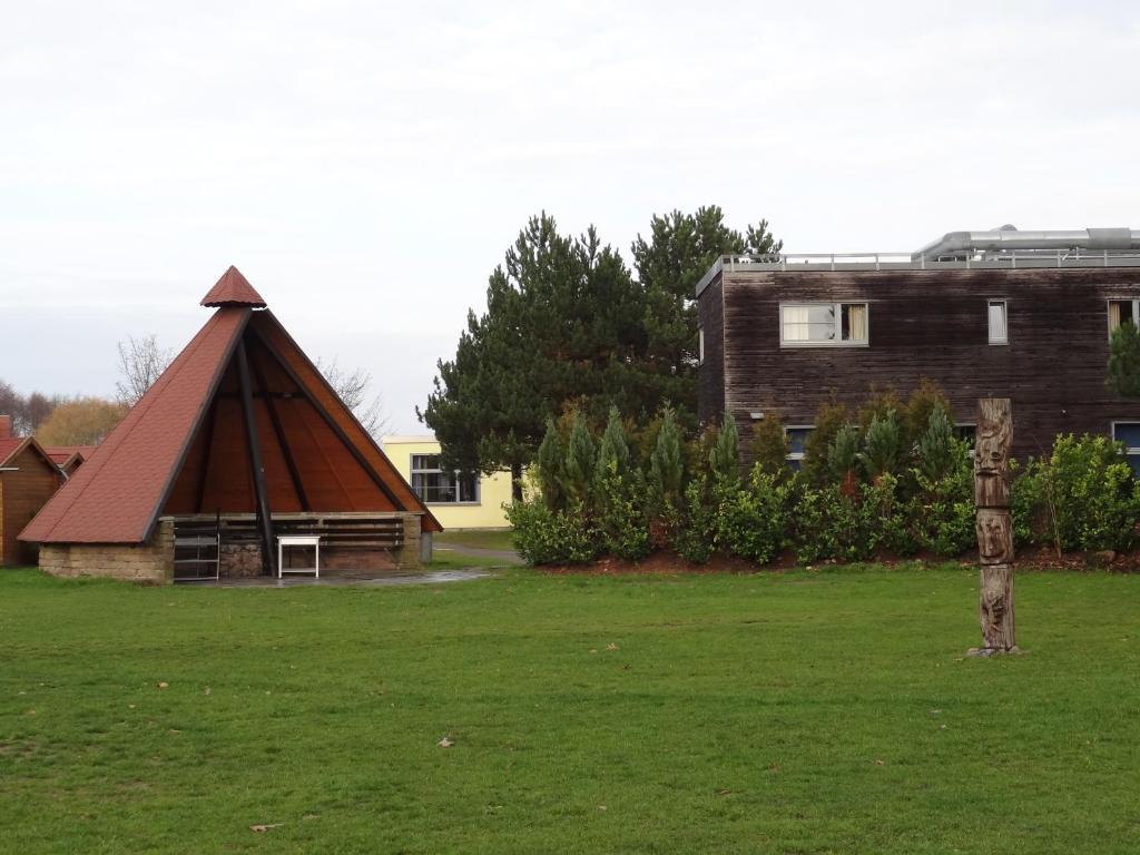 A&S Ferienzentrum Schwerin ชเวียรีน ภายนอก รูปภาพ